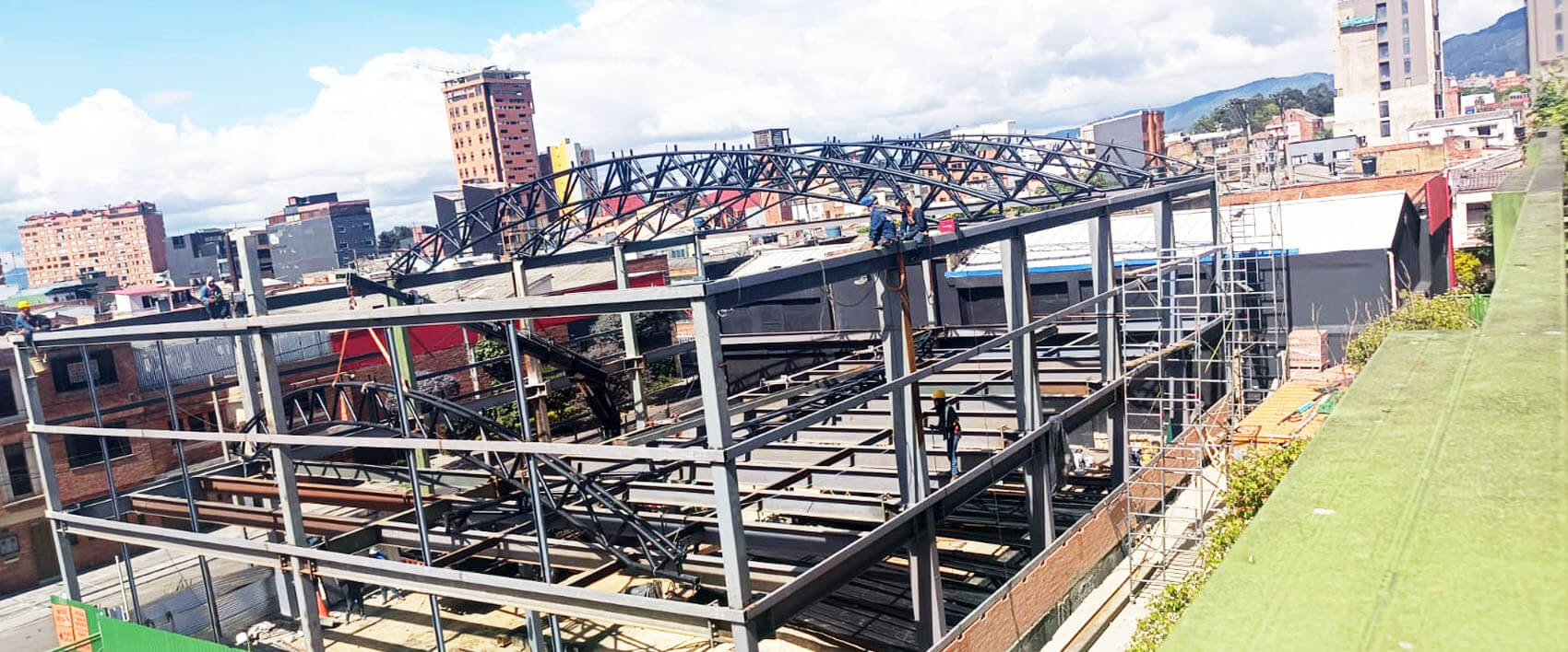 montaje de estructuras metálicas